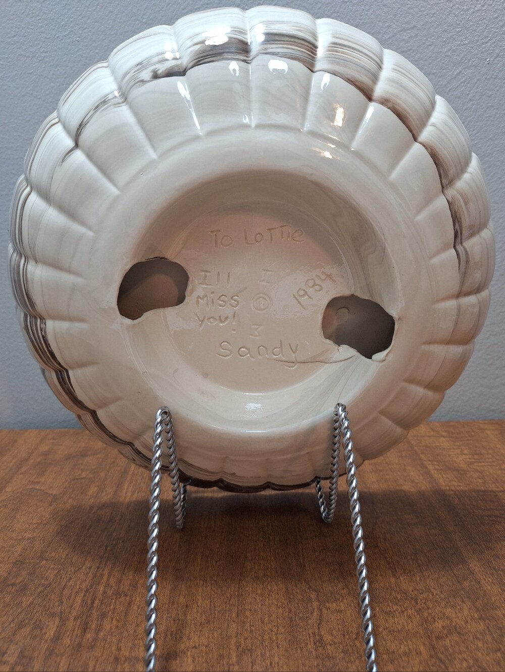 Vtg 80s Ceramic Cream & Brown Marble Swirl Scalloped Edge 10.5 In Ashtray Signed - Picture 12 of 16